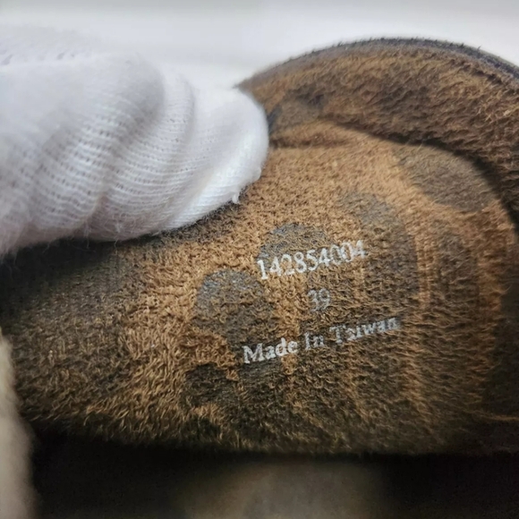 Fly London size 39 leather wedge bootie black tan boot - Picture 10 of 13